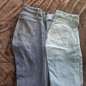 Kimes Ranch Women's Straight Leg Jeans in Dark and Light Blue
